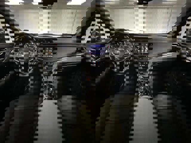 New 2025 Cadillac XT5 Premium Luxury w/ LPO, Floor Liner Package image 16