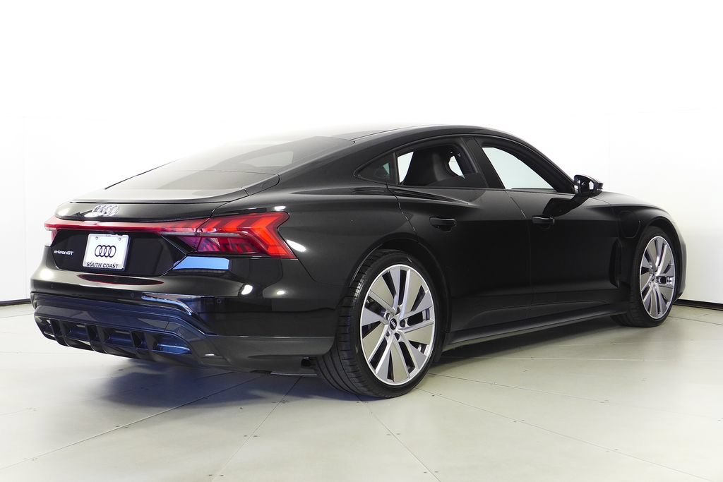 Used 2022 Audi e-tron GT Premium Plus AWD/4WD image 6