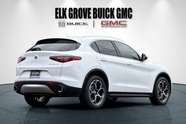 Used 2019 Alfa Romeo Stelvio Ti image 4
