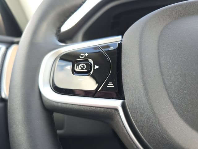 New 2026 Volvo XC60 B5 Ultra w/ Protection Package Premier AWD/4WD image 28