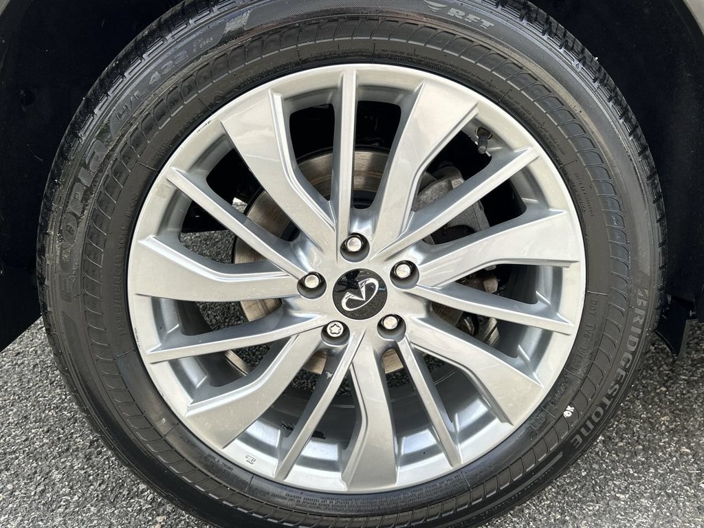 Certified 2023 INFINITI QX50 Luxe AWD/4WD image 12