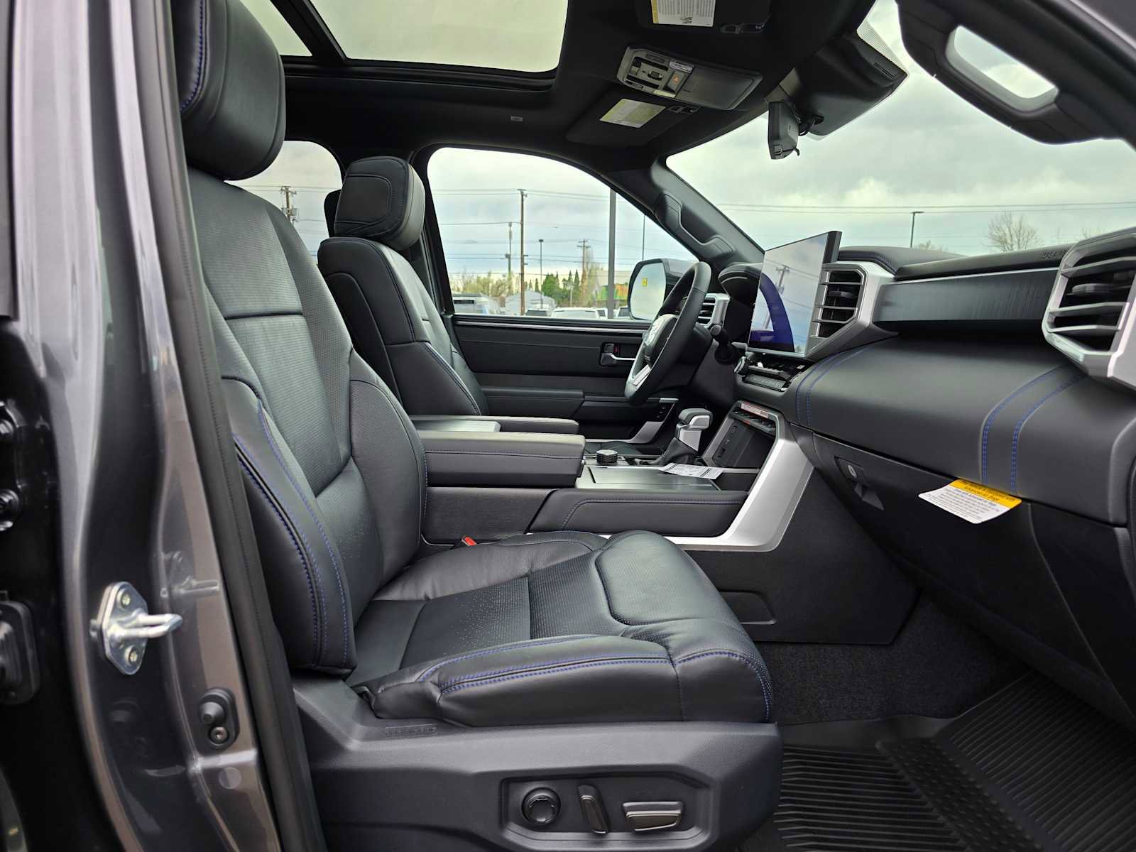 New 2025 Toyota Tundra Platinum image 12