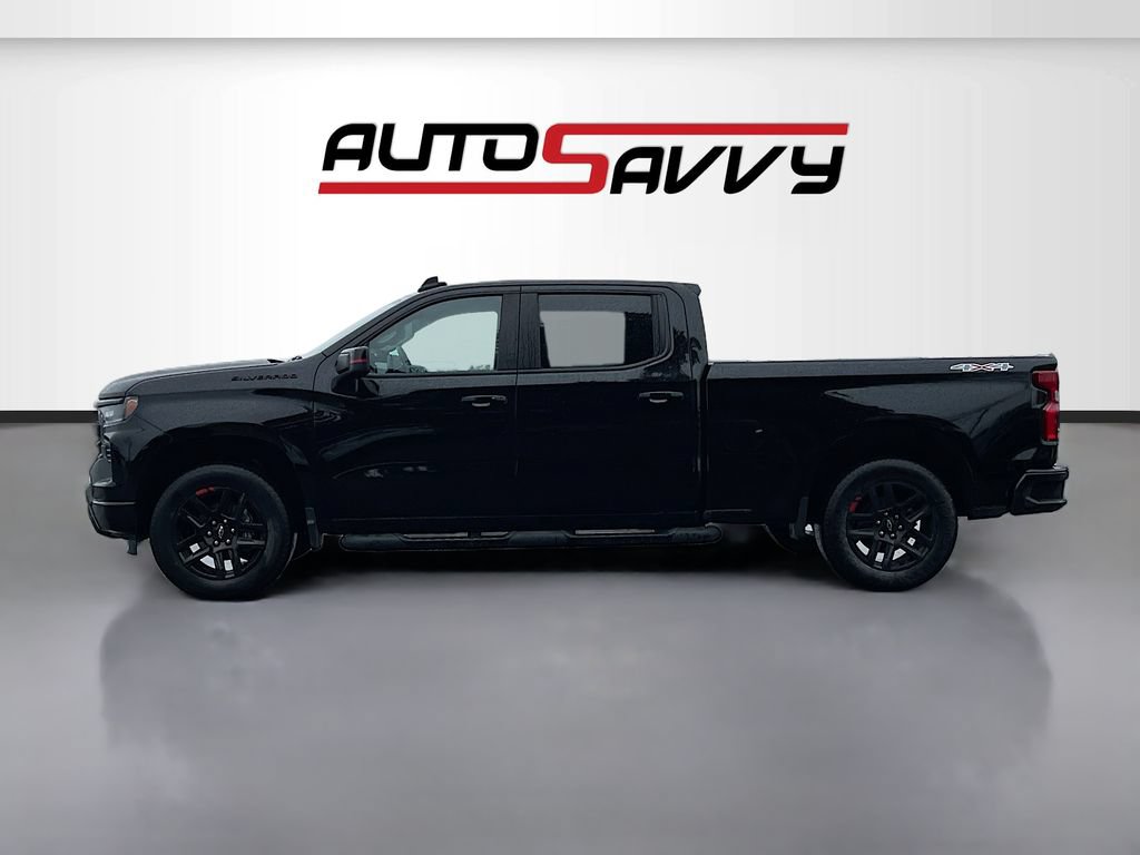 Used 2023 Chevrolet Silverado 1500 RST w/ Redline Edition AWD/4WD image 4