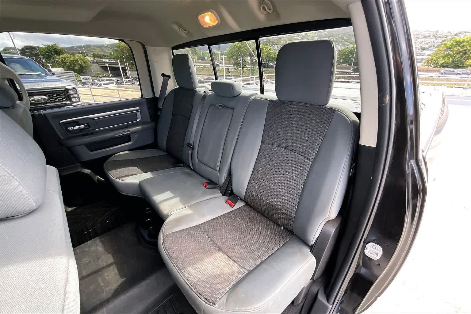 Used 2019 RAM 1500 Big Horn AWD/4WD image 29