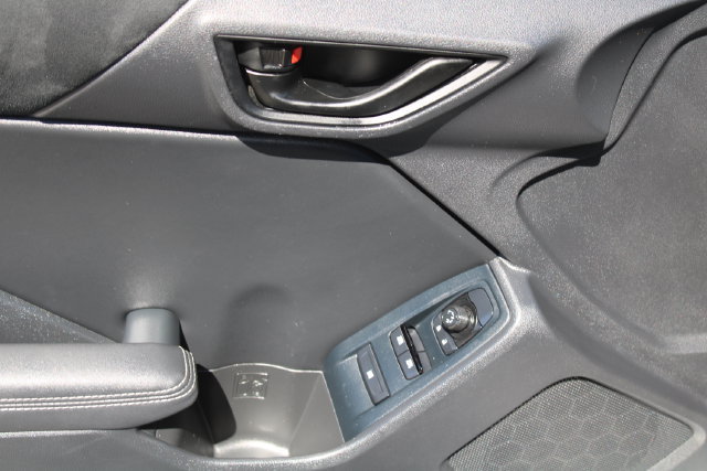 Used 2023 Toyota GR86 Premium RWD image 13