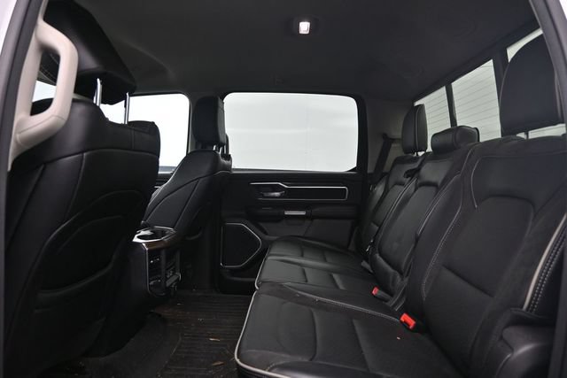 Used 2022 RAM 1500 Laramie AWD/4WD image 11
