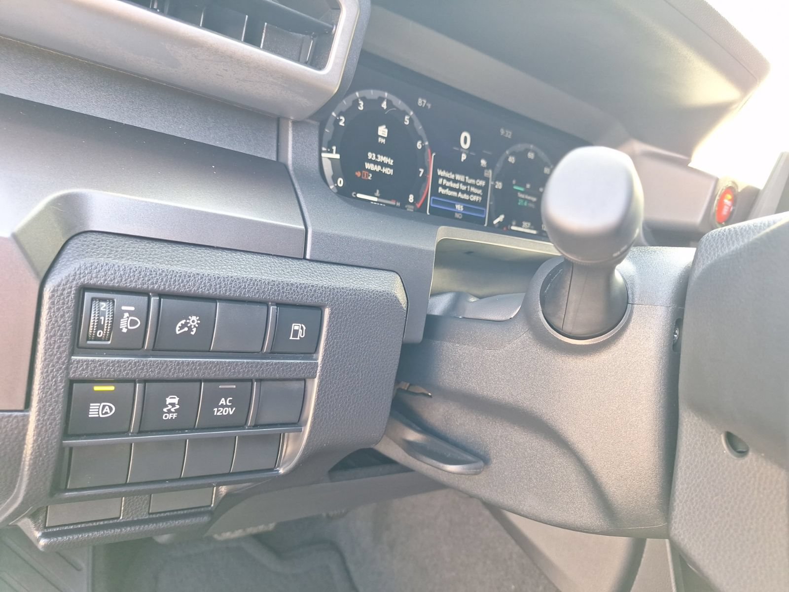 Used 2025 Toyota 4Runner TRD Off-Road AWD/4WD image 17