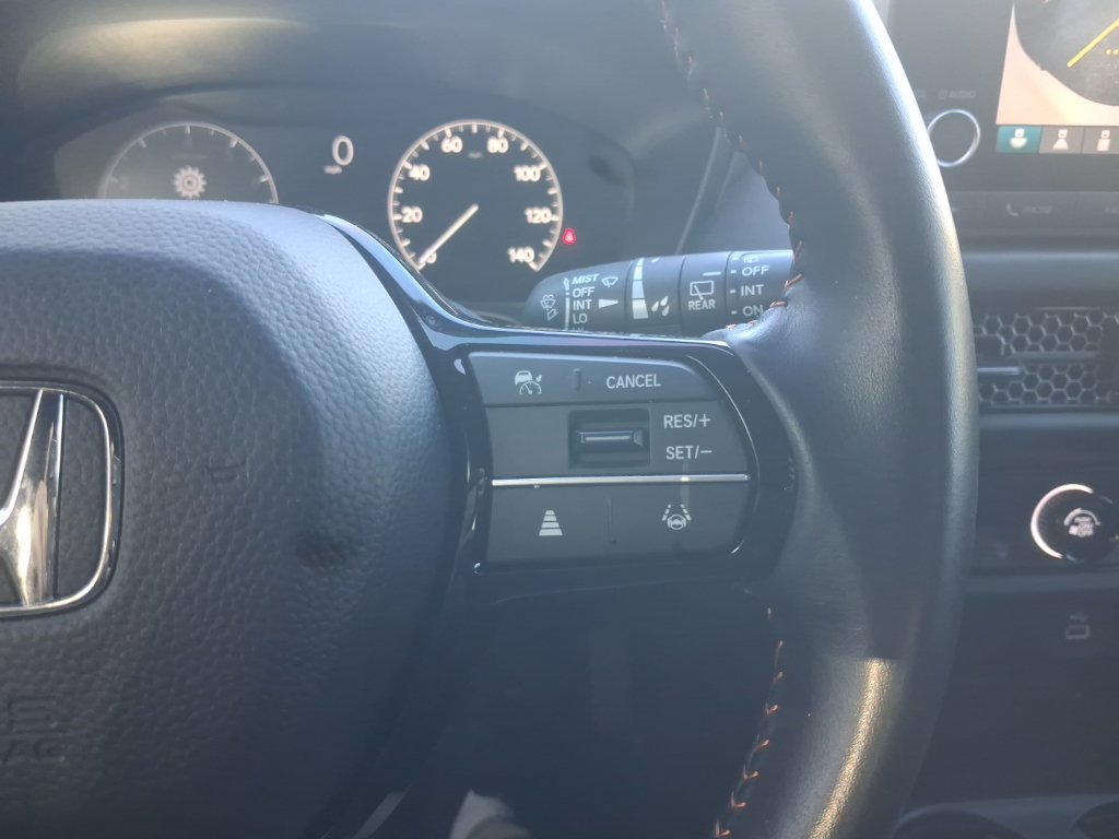 Used 2025 Honda HR-V Sport image 27