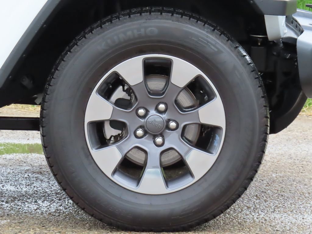 Used 2020 Jeep Wrangler Unlimited Sahara AWD/4WD image 10