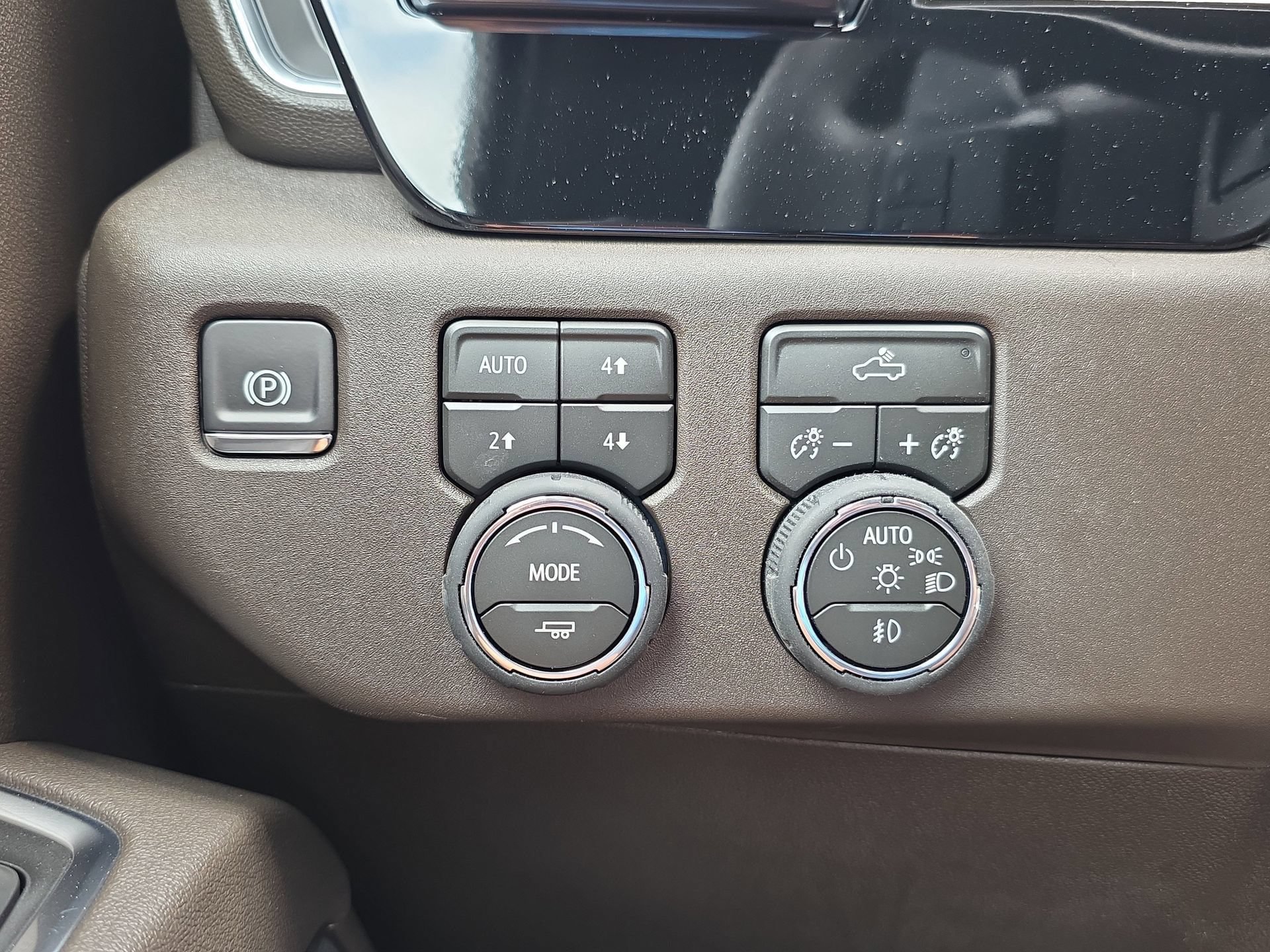 New 2026 Chevrolet Silverado 1500 RST w/ Convenience Package II AWD/4WD image 24