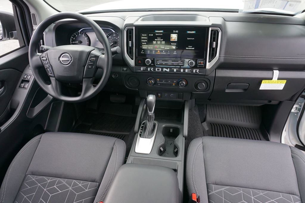 Certified 2025 Nissan Frontier SV image 11