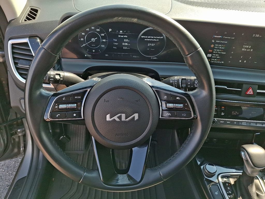 Certified 2024 Kia Seltos X-Line AWD/4WD image 15