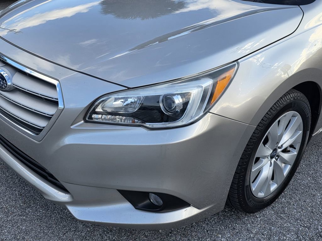 Used 2017 Subaru Legacy 2.5i Premium AWD/4WD image 6