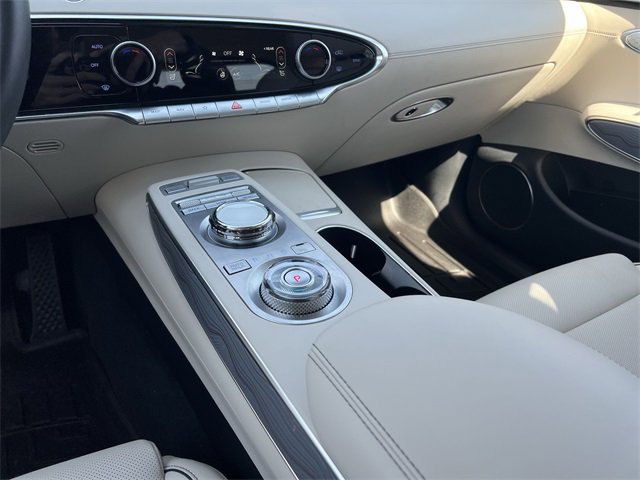 Used 2024 Genesis GV70 2.5T w/ Advanced Package image 20