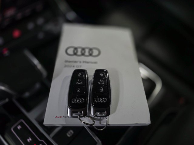 Used 2024 Audi Q7 2.0T Premium Plus image 48