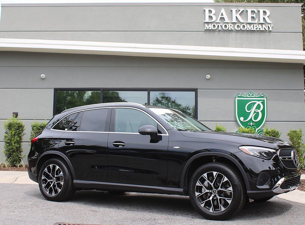 Used 2025 Mercedes-Benz GLC 350e