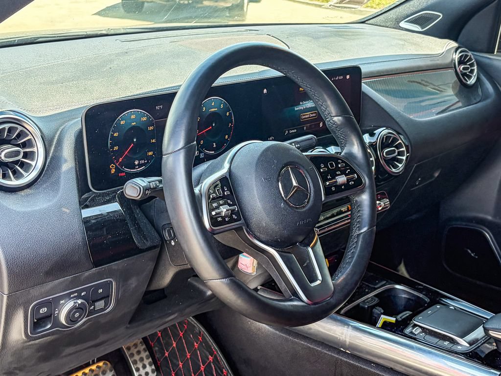 Used 2021 Mercedes-Benz GLA 250 4MATIC image 8