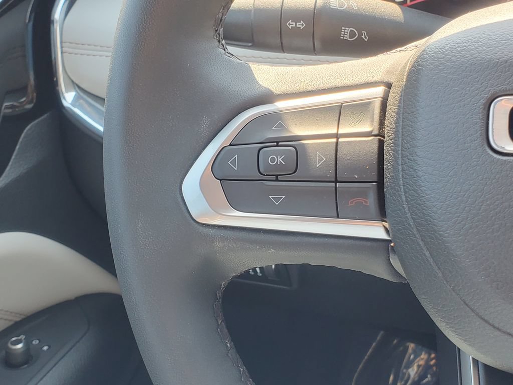 Used 2023 Jeep Compass Limited AWD/4WD image 14