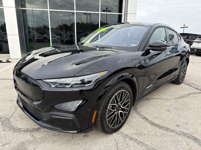 Used 2024 Ford Mustang Mach-E Premium image 3
