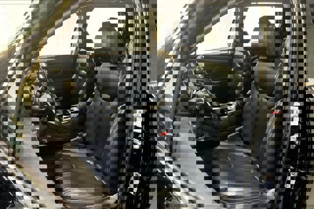 Used 2023 Hyundai Santa Fe SEL w/ Premium Package image 25