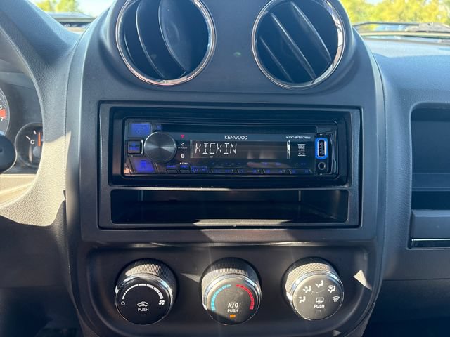 Used 2017 Jeep Patriot 4WD image 16