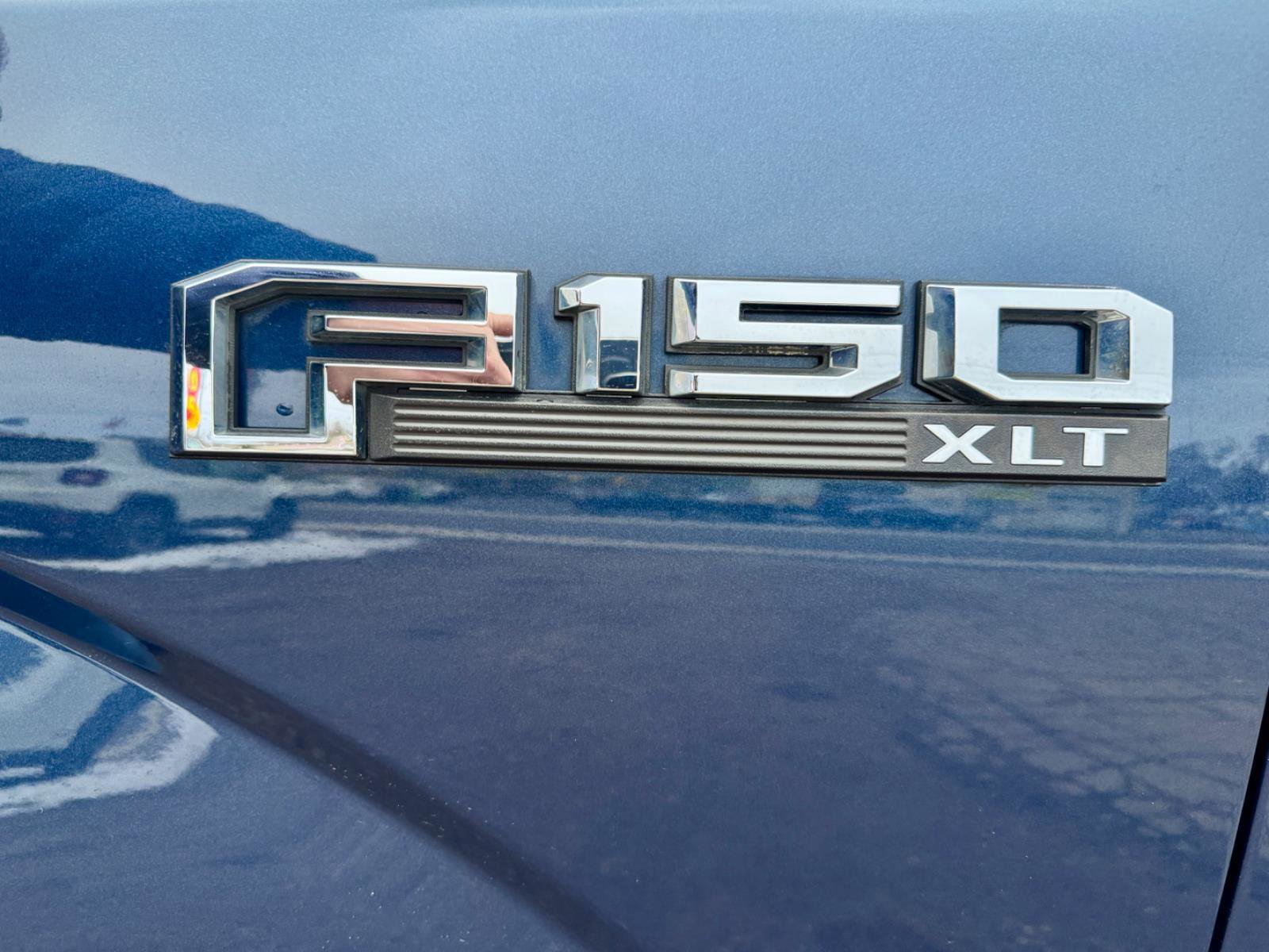 Used 2015 Ford F150 XLT w/ Equipment Group 302A Luxury image 36