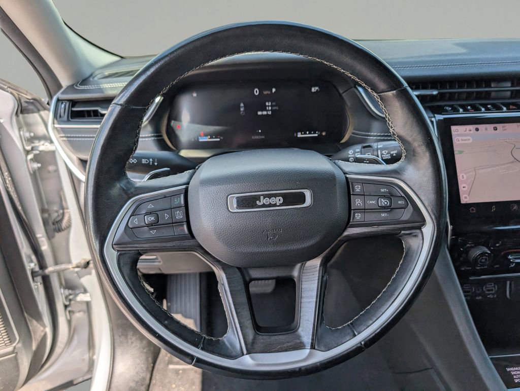 Used 2022 Jeep Grand Cherokee L Limited image 21