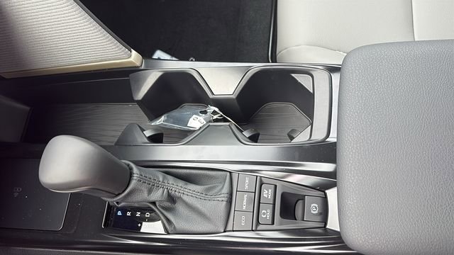 New 2026 Toyota Camry SE image 17