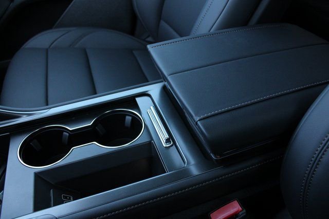 New 2026 Lincoln Nautilus Premier AWD/4WD image 47