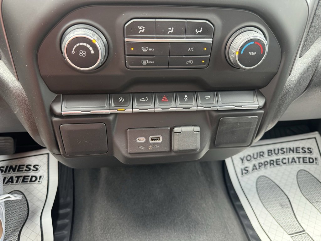 Used 2022 Chevrolet Silverado 1500 Custom w/ LPO, Blackout Package image 20