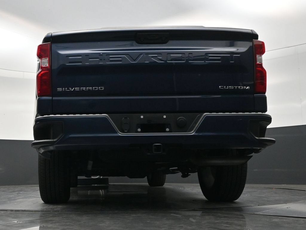 Used 2023 Chevrolet Silverado 1500 Custom RWD image 22