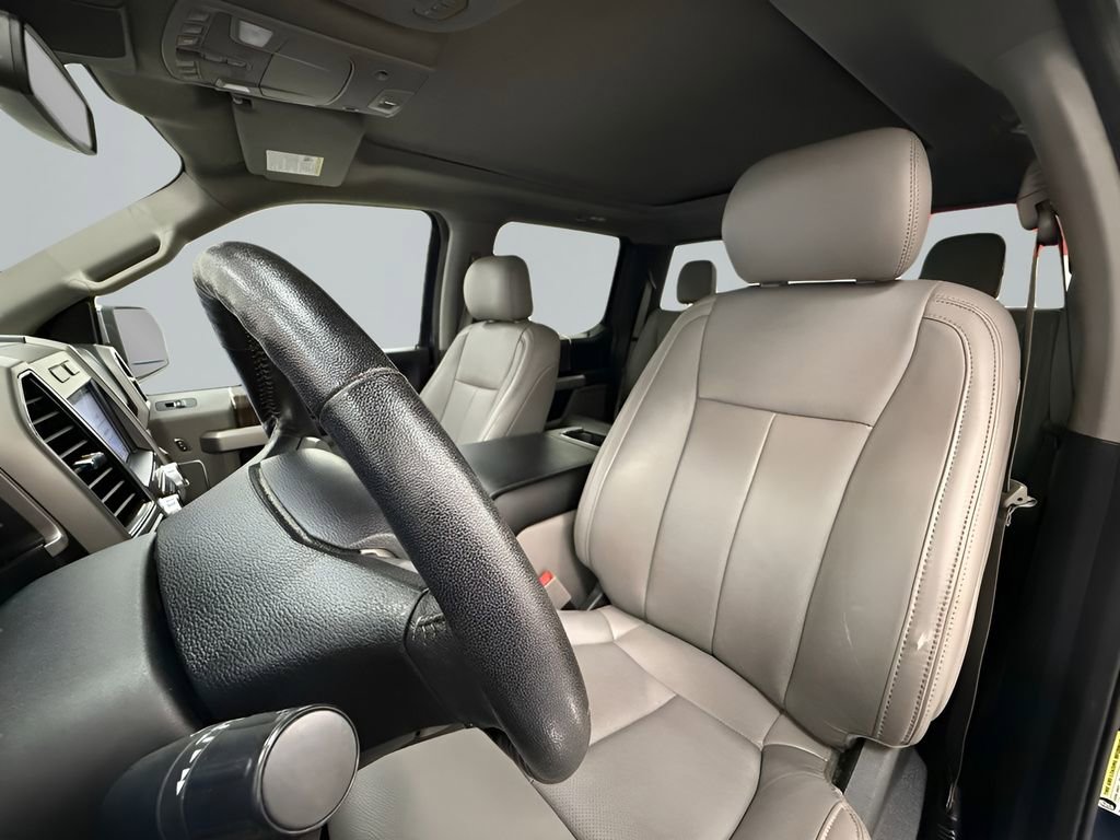 Used 2019 Ford F150 Lariat w/ Equipment Group 502A Luxury image 27