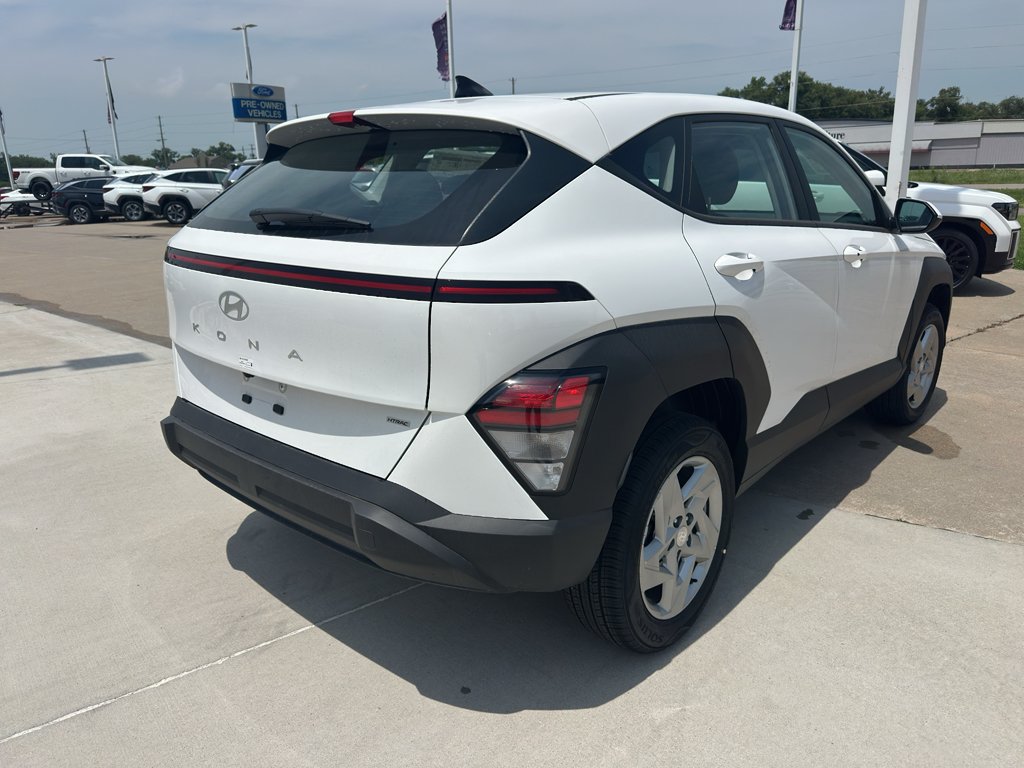 New 2026 Hyundai Kona SE AWD/4WD image 5