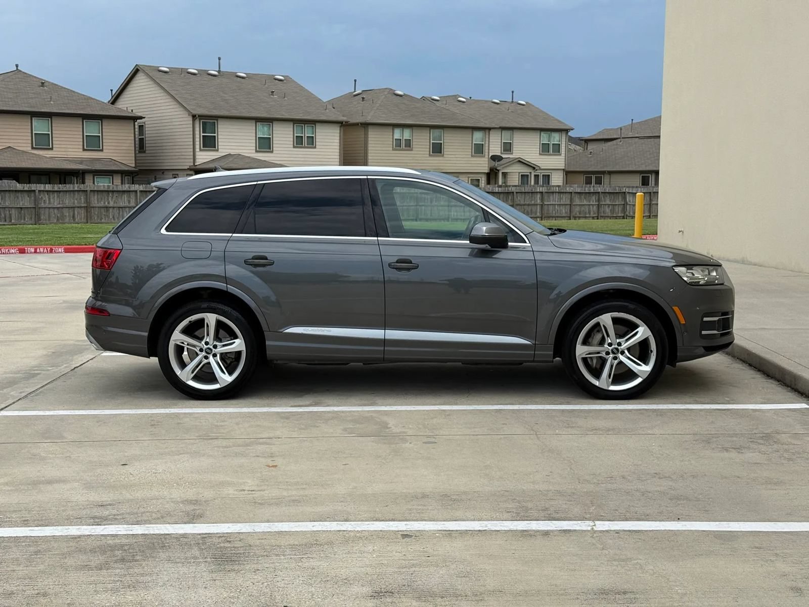 Used 2019 Audi Q7 3.0T Prestige AWD/4WD image 7