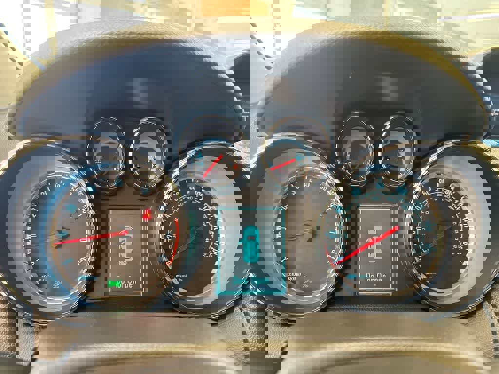 Used 2016 Buick Encore Leather w/ Experience Buick Package image 33