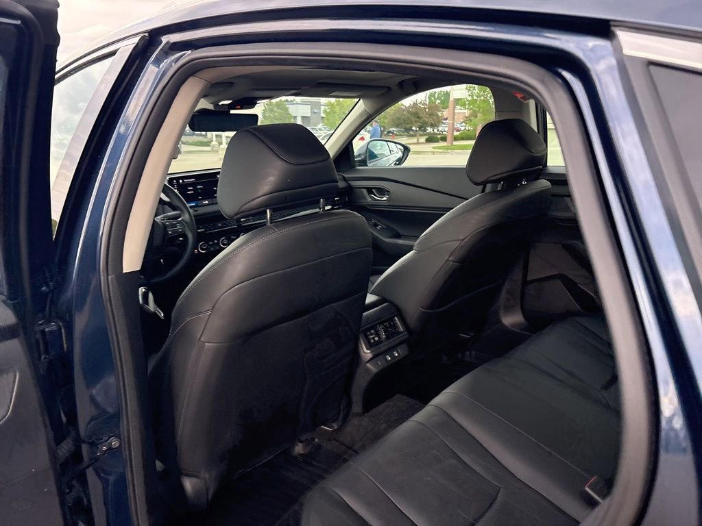 Used 2023 Honda Accord EX-L image 41