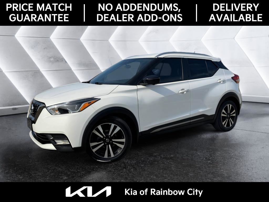 Used 2020 Nissan Kicks SR w/ SR Premium Package image 4
