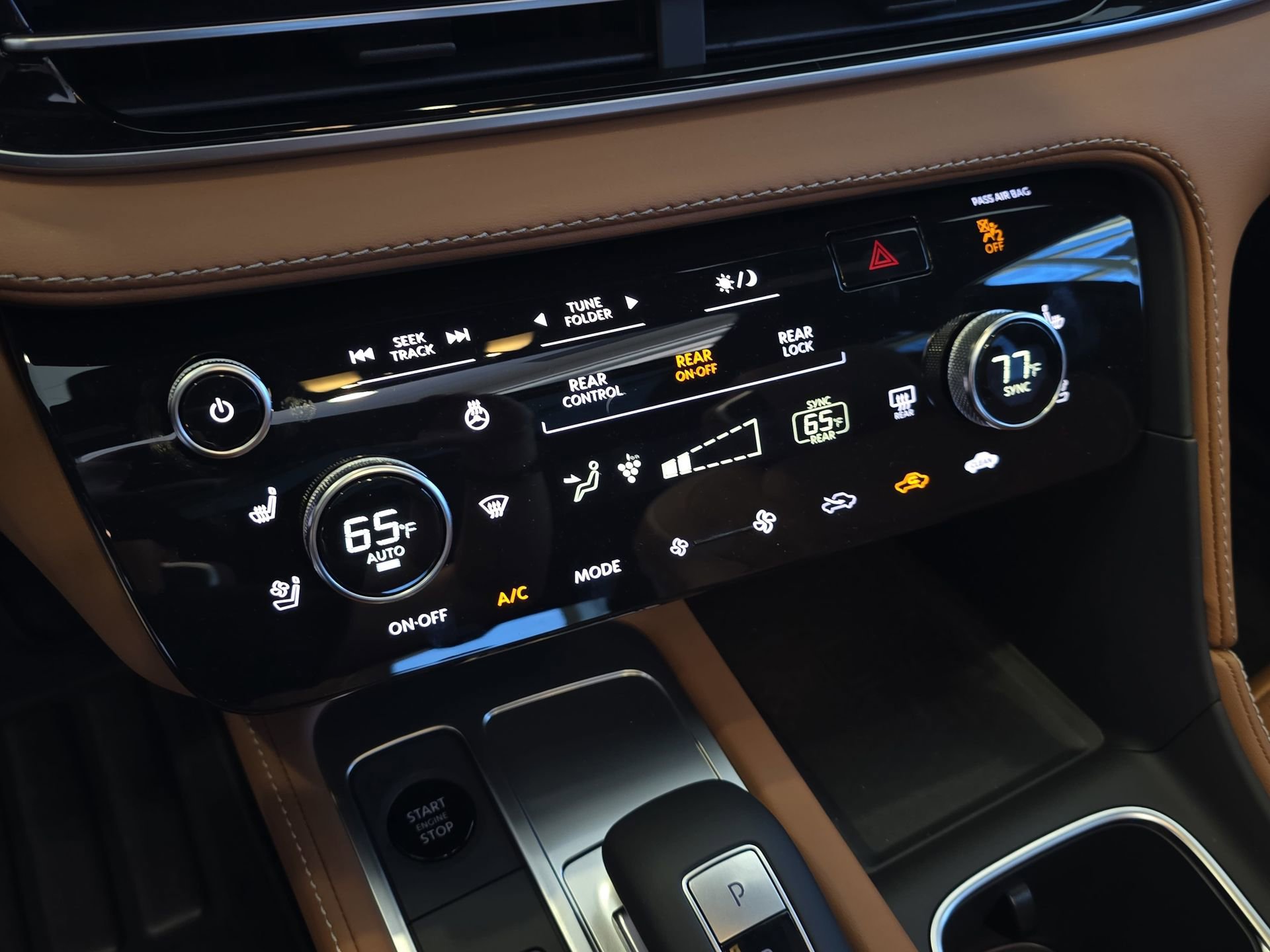 New 2026 INFINITI QX60 Autograph w/ Dark Cargo Package image 24