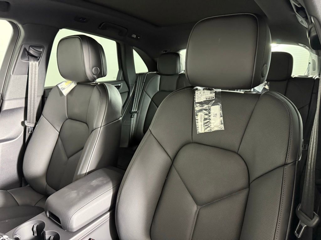 New 2026 Porsche Macan S image 5