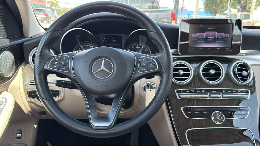 Used 2015 Mercedes-Benz C 300 4MATIC Sedan image 28