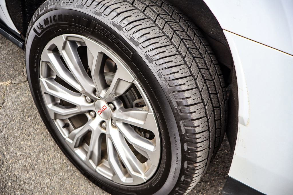 Used 2021 GMC Yukon Denali w/ Denali Premium Package image 44