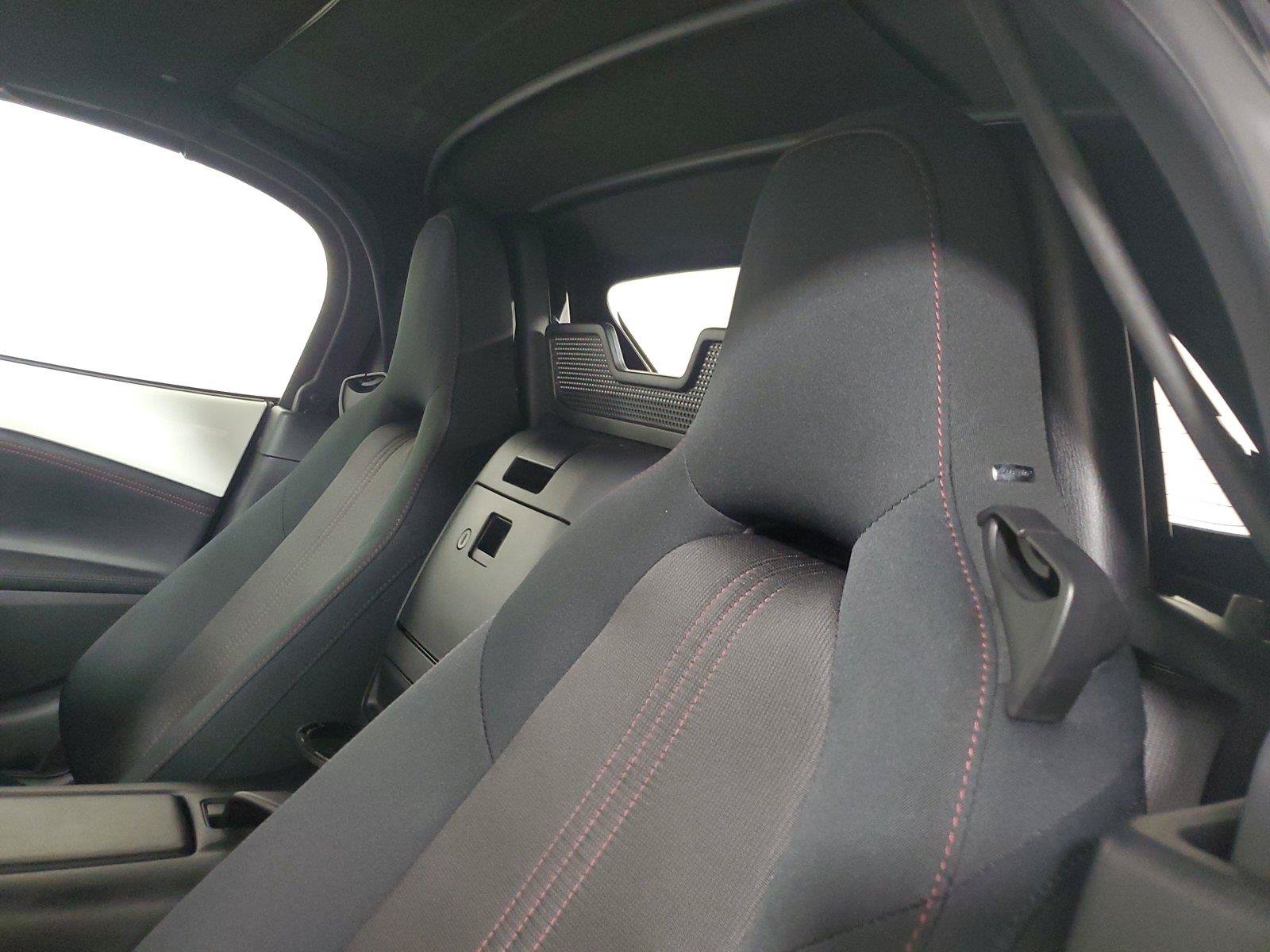 Used 2019 MAZDA MX-5 Miata Club RWD image 16