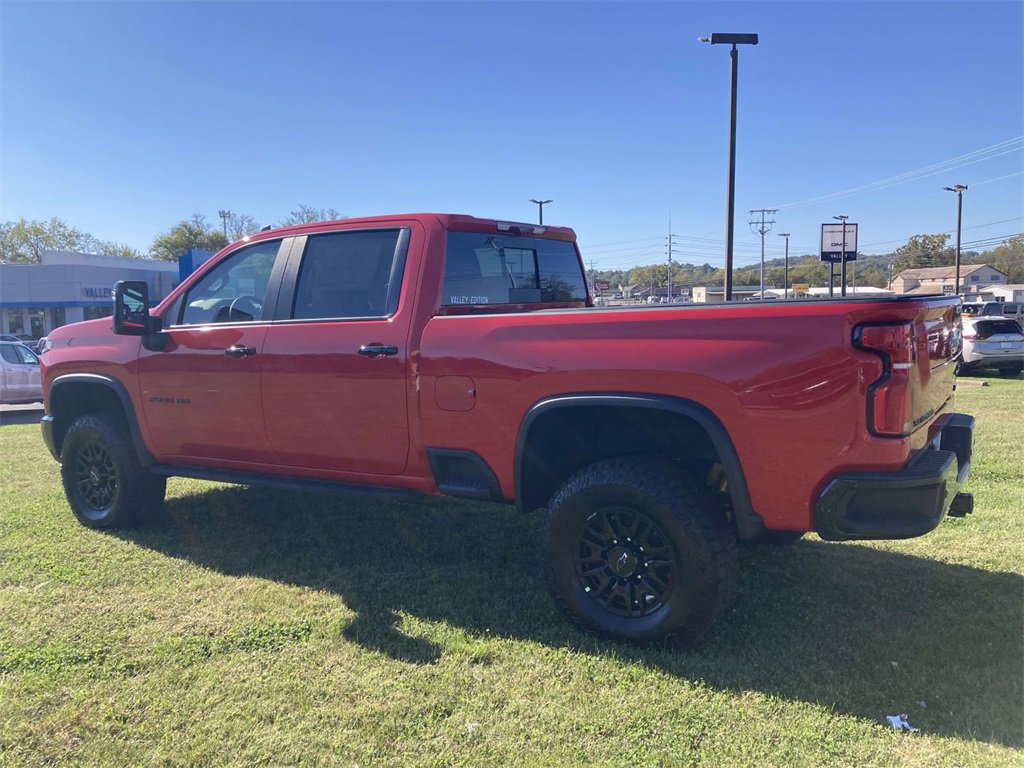 New 2026 Chevrolet Silverado 2500 ZR2 image 6