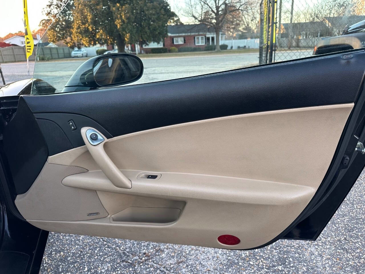 Used 2006 Chevrolet Corvette Convertible w/ Preferred Equipment Group image 18