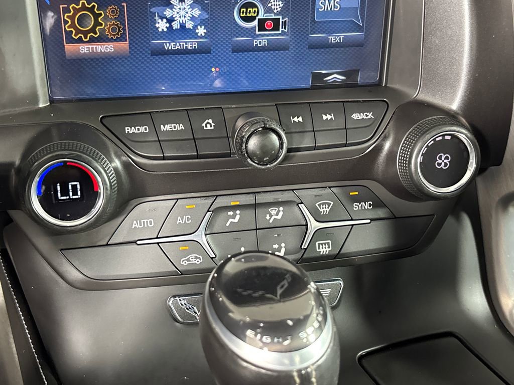 Used 2019 Chevrolet Corvette Stingray Coupe w/ Z51 1LT RWD image 21