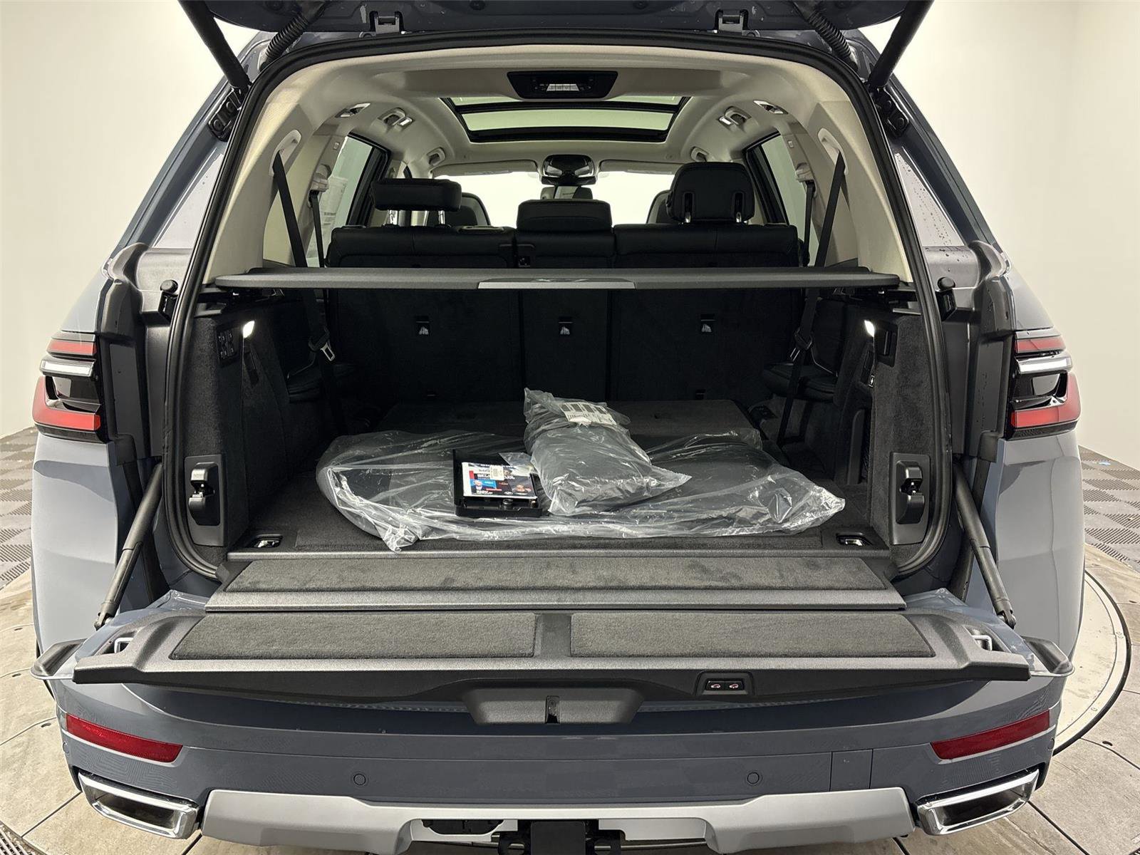 New 2026 BMW X7 xDrive40i w/ Premium Package image 21