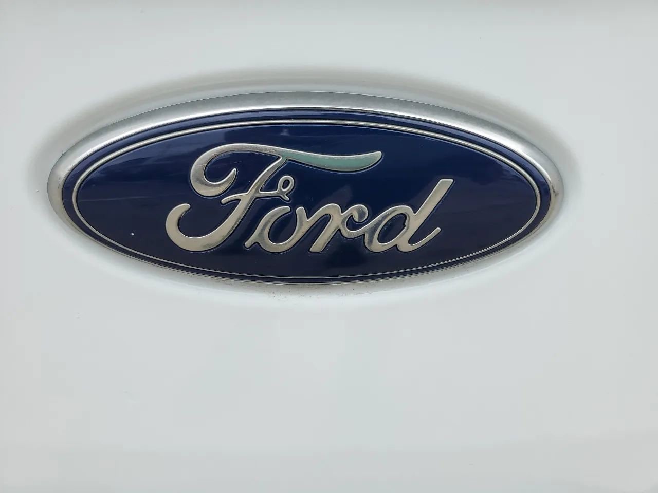 Used 2017 Ford Transit Connect XLT image 8