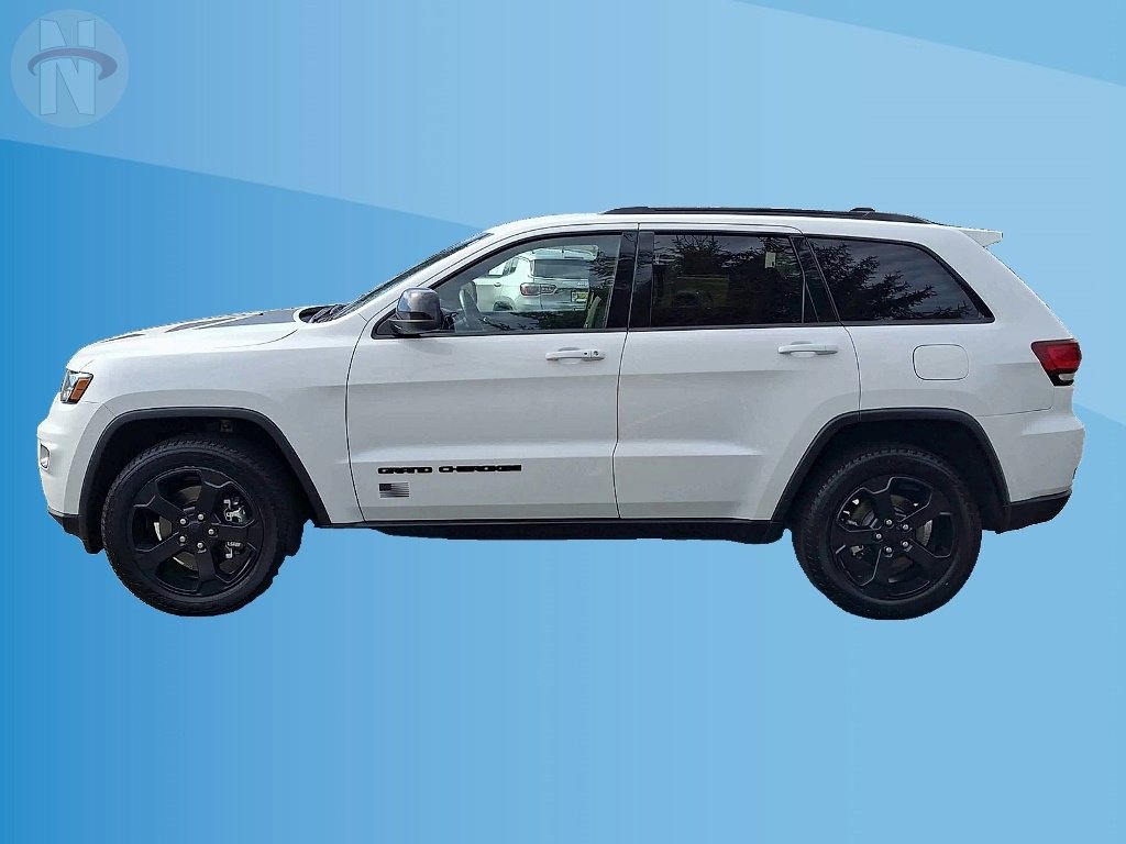 Used 2021 Jeep Grand Cherokee Freedom Edition AWD/4WD image 5