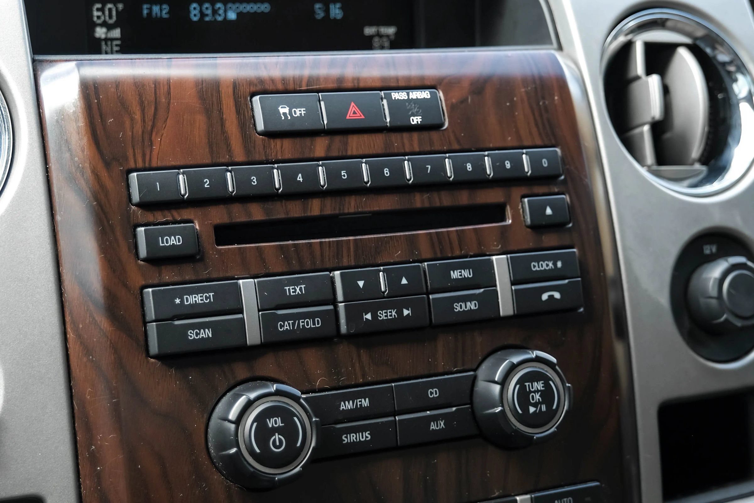 Used 2012 Ford F150 Lariat w/ Lariat Chrome Pkg AWD/4WD image 22