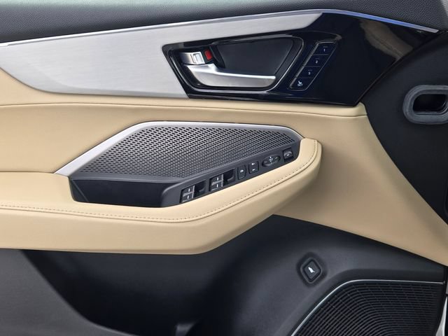 Certified 2025 Acura MDX FWD image 27